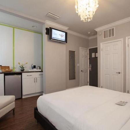 Odyssey Of South Beach Apart Hotel Miami Beach Eksteriør billede