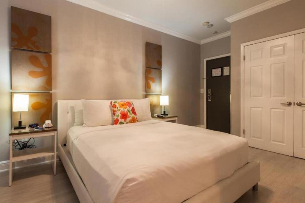 Odyssey Of South Beach Apart Hotel Miami Beach Eksteriør billede